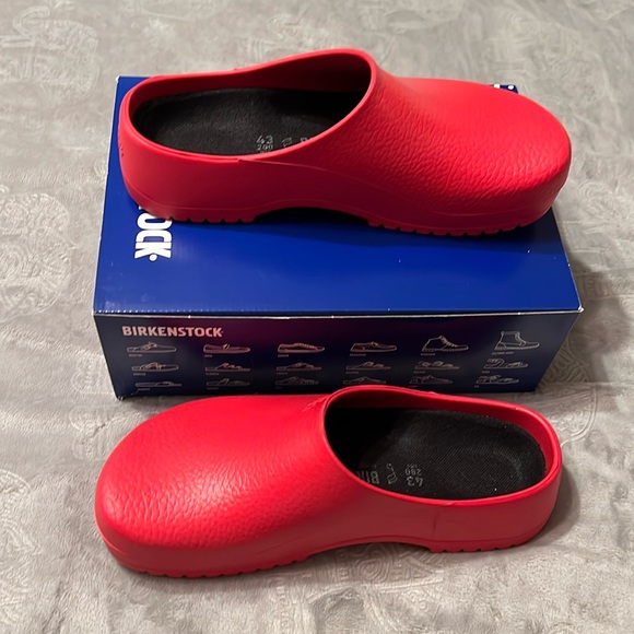 Birkenstock Other - New mens size 43/10 BIRKENSTOCK slip resistant Super Birki clogs